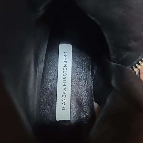 Diane Von Furstenberg Regan Riding Tall Boot size 5M - Picture 12 of 13